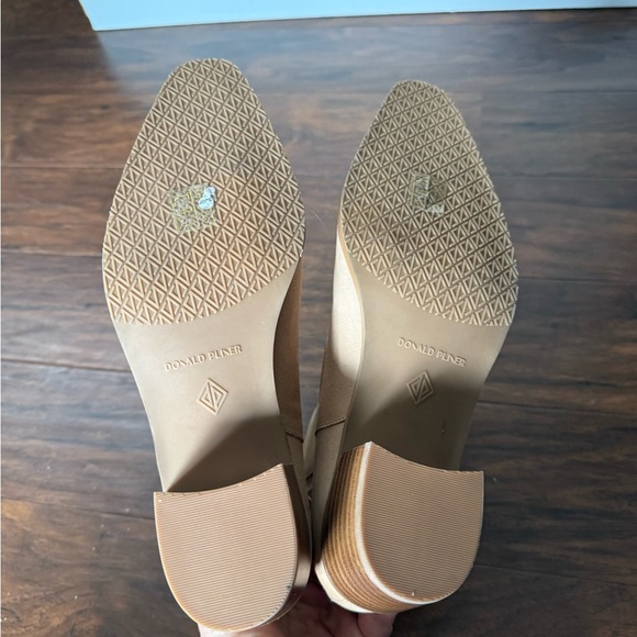 NWOT Donald Pliner Women's Tan Suede Western Ankle Boots-Size 9 - Picture 10 of 14